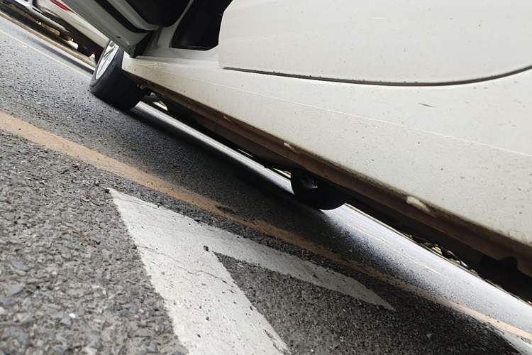 Used Buick GT 2021 Revised Version Flagship 1.5L Automatic Elite Edition Left Side Sill
