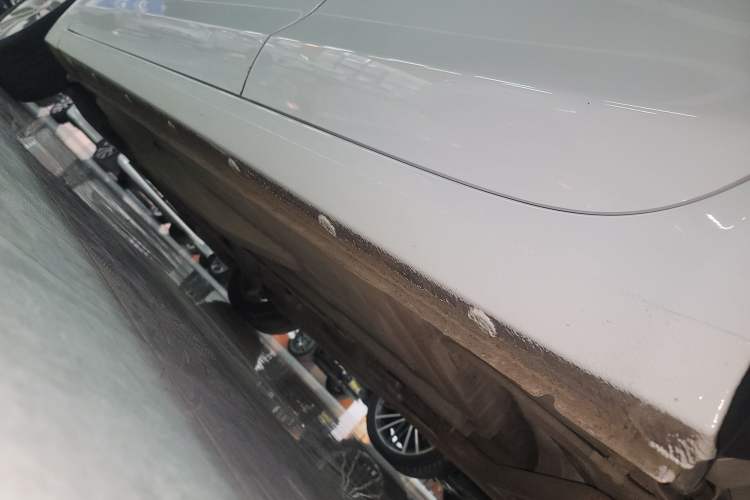 Used Buick GT 2021 Revised Version Flagship 1.5L Automatic Elite Edition Left Side Sill