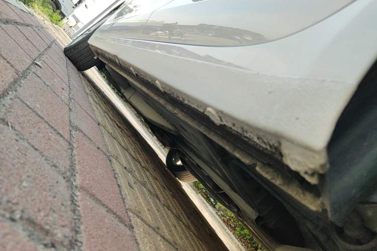 Used Buick GT 2021 Revised Version Flagship 1.5L Automatic Elite Edition Left Side Sill