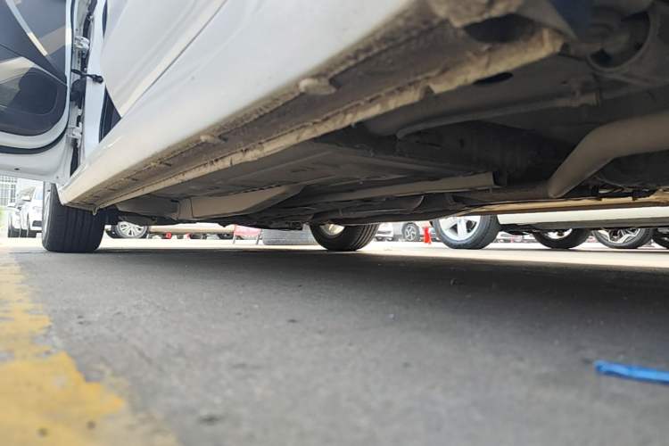 Used Buick GT 2021 Revised Version Flagship 1.5L Automatic Elite Edition Left Side Sill