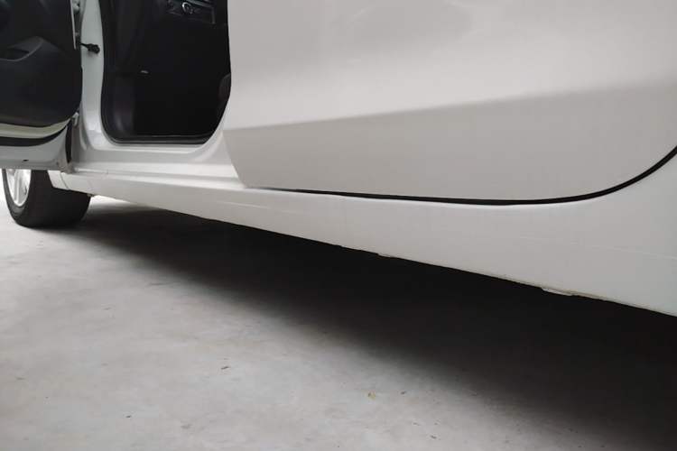 Used Buick GT 2021 Revised Version Flagship 1.5L Automatic Elite Edition Left Side Sill