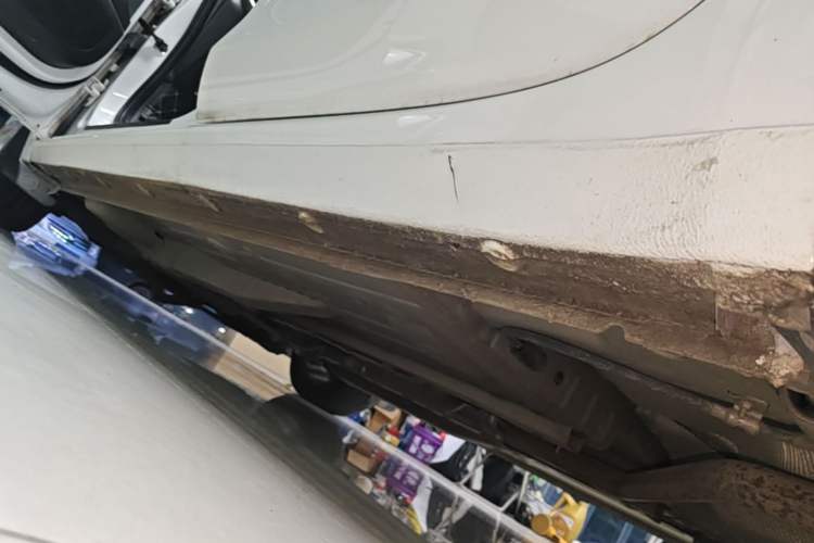 Used Buick GT 2021 Revised Version Flagship 1.5L Automatic Elite Edition Left Side Sill