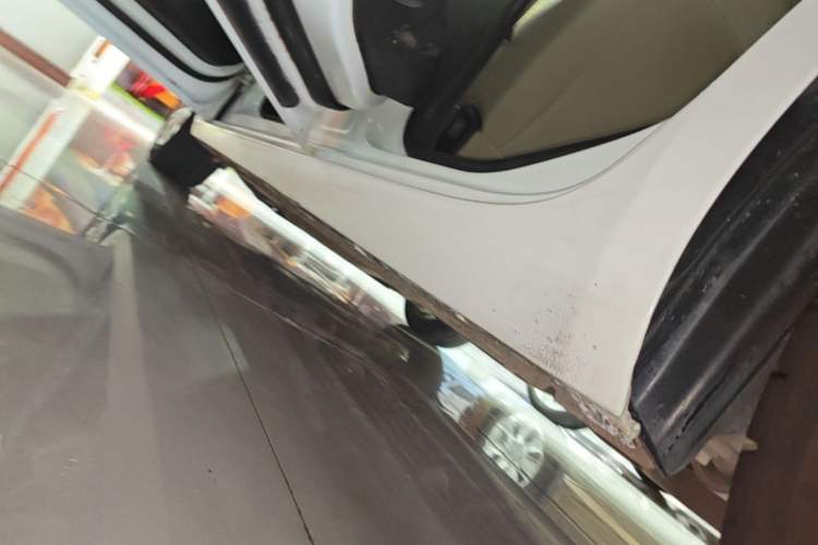 Used Buick GT 2021 Exemplar 1.5L Automatic Elite Version Left Side Sill