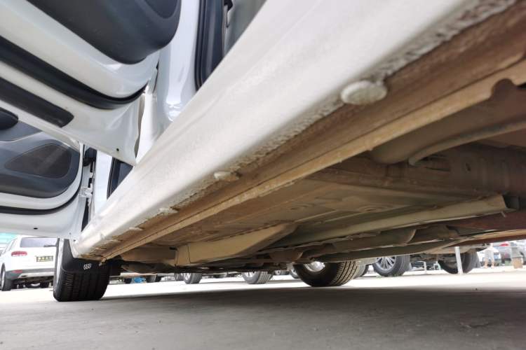 Used Buick GT 2021 Exemplar 1.5L Automatic Elite Version Left Side Sill