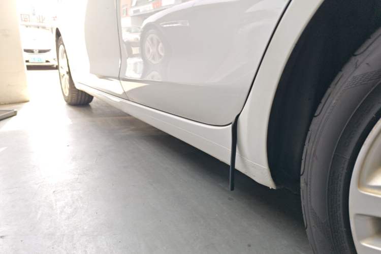 Used Buick GT 2021 Exemplar 1.5L Automatic Elite Version Left Side Sill