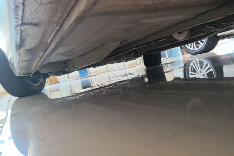 Used Buick GT 2021 1.3T Automatic Mild Hybrid Elite Version Left Side Sill