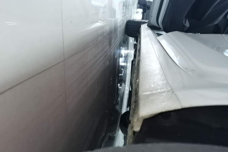 Used Buick GT 2021 Revised Version Flagship 1.5L Automatic Elite Edition Left Side Sill