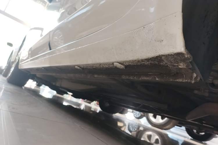 Used Buick GT 2021 Revised Version Flagship 1.5L Automatic Elite Edition Left Side Sill