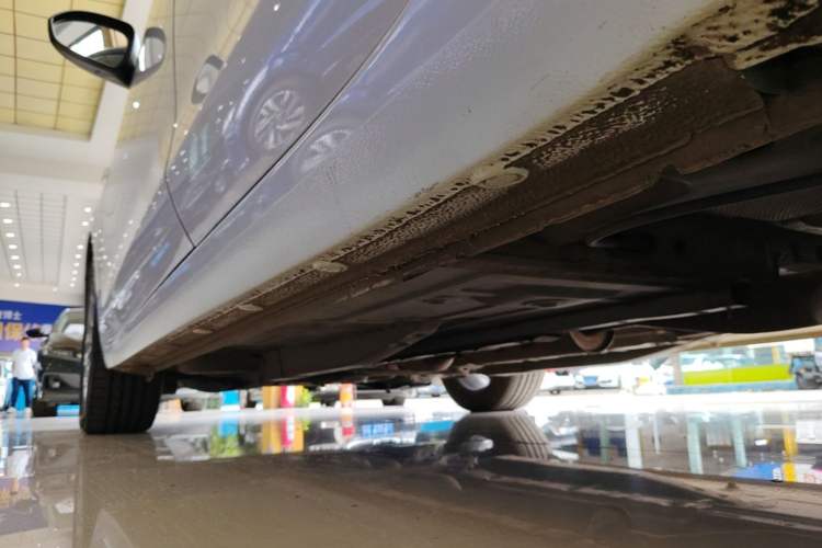 Used Buick GT 2021 1.3T Automatic Mild Hybrid Elite Version Left Side Sill