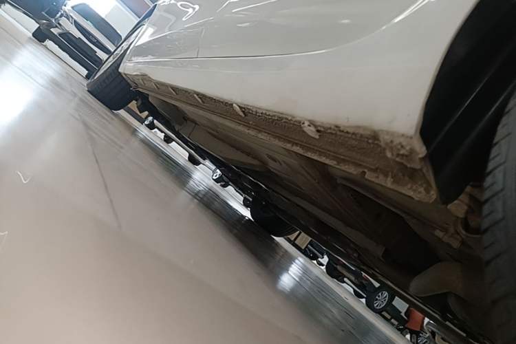 Used Buick GT 2021 1.3T Automatic Mild Hybrid Entry Model Left Side Sill