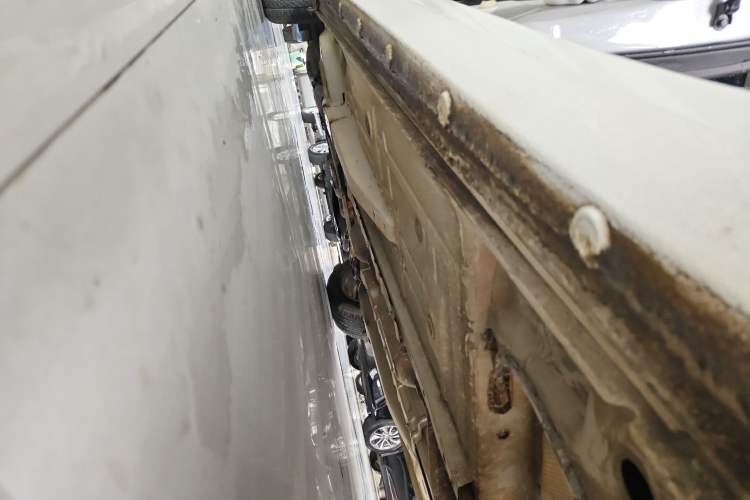 Used Buick GT 2021 Revised Version Flagship 1.5L Automatic Elite Edition Left Side Sill
