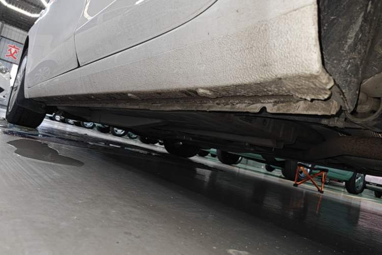 Used Buick GT 2021 Revised Version Flagship 1.5L Automatic Entry-Level Trim Left Side Sill