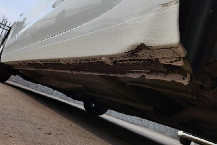 Used Buick GT 2021 Revised Version Flagship 1.5L Automatic Elite Edition Left Side Sill