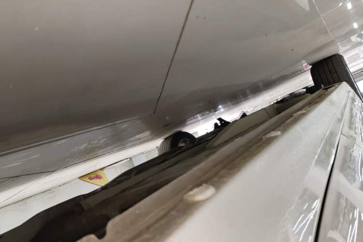 Used Buick GT 2021 Revised Version Flagship 1.5L Automatic Elite Edition Left Side Sill
