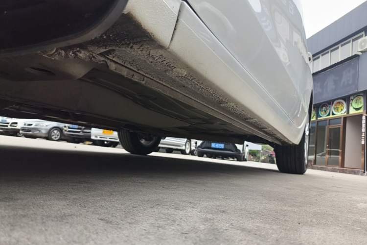 Used Buick GT 2021 Revised Version Flagship 1.5L Automatic Elite Edition Left Side Sill