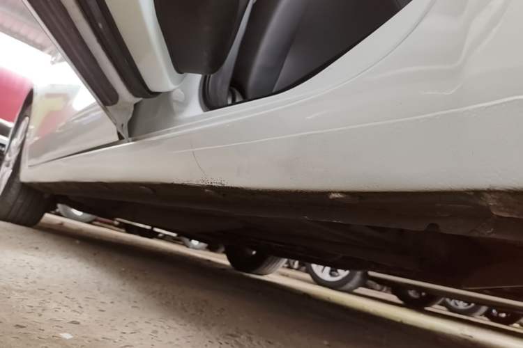 Used Buick GT 2021 Revised Version Flagship 1.5L Automatic Elite Edition Left Side Sill