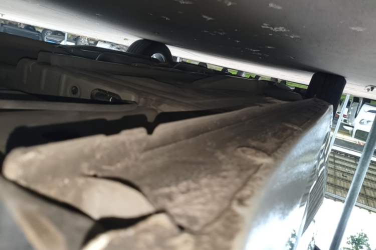 Used Buick GT 2021 Revised Version Flagship 1.5L Automatic Elite Edition Left Side Sill