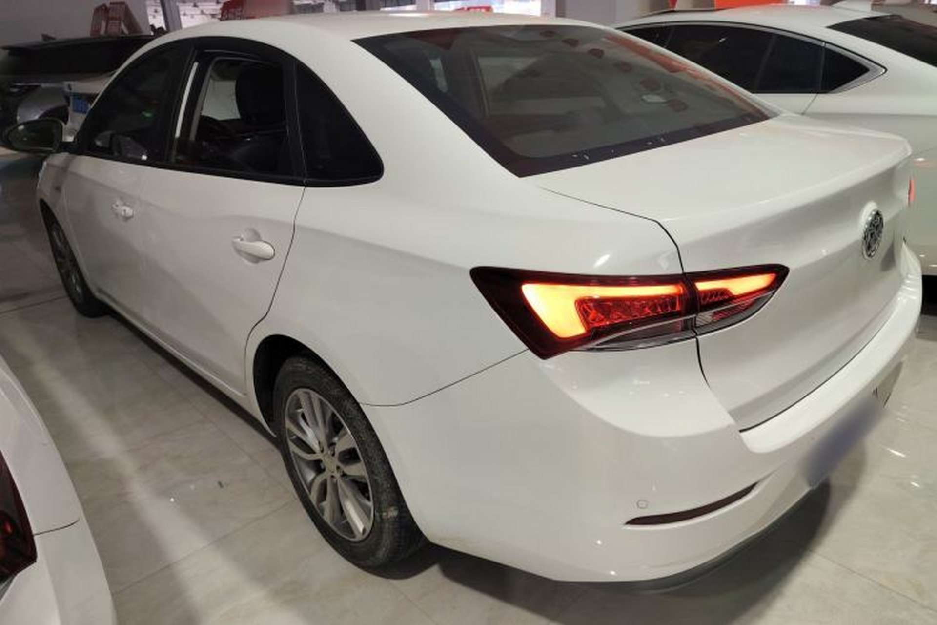 Used Buick GT 2021 1.3T Automatic Mild Hybrid Elite Version Left Side