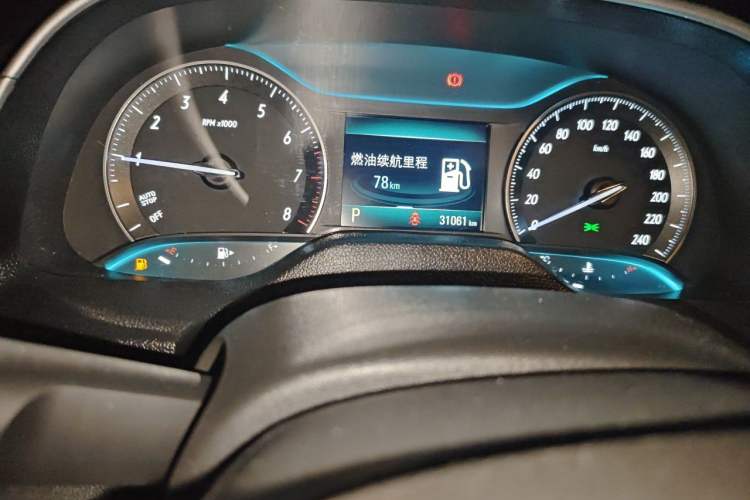 Used Buick GT 2021 1.3T Automatic Mild Hybrid Entry Model Odometer Close Up
