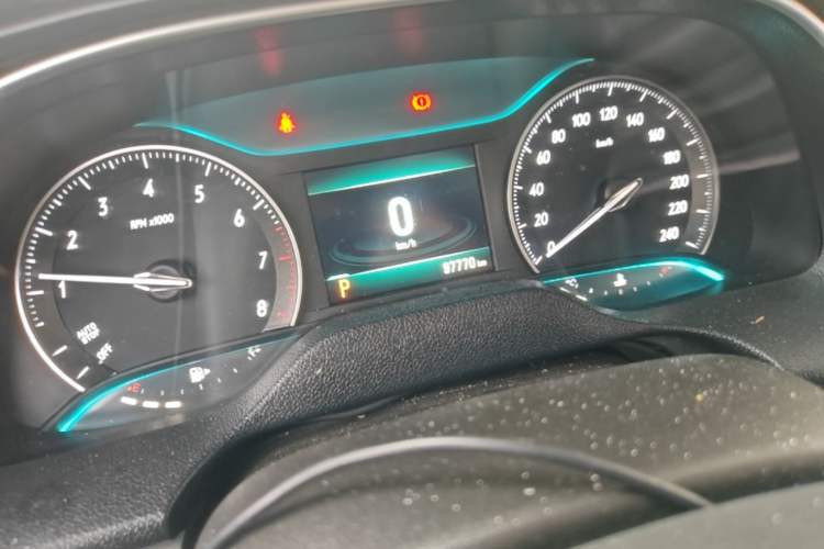 Used Buick GT 2021 1.3T Automatic Mild Hybrid Entry Model Odometer Close Up