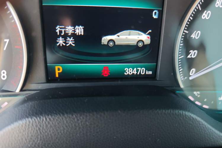 Used Buick GT 2021 1.3T Automatic Mild Hybrid Elite Version Odometer Close Up