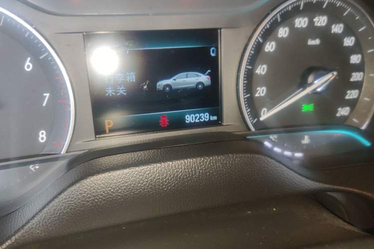 Used Buick GT 2021 Exemplar 1.5L Automatic Elite Version Odometer Close Up