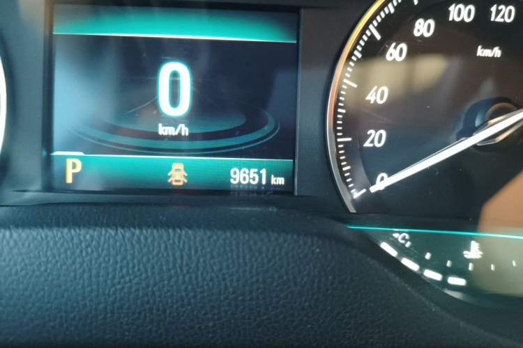 Used Buick GT 2021 Revised Version Flagship 1.5L Automatic Elite Edition Odometer Close Up