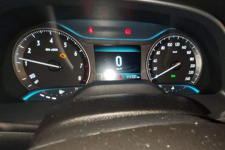 Used Buick GT 2021 Exemplar 1.5L Automatic Elite Version Odometer Close Up