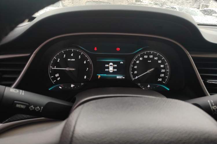 Used Buick GT 2021 Exemplar 1.5L Automatic Entry-Level Trim Odometer Close Up