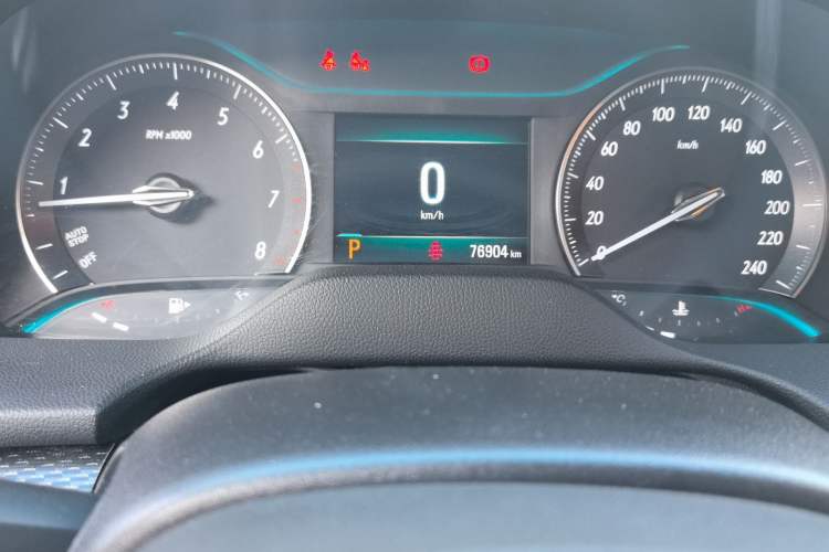 Used Buick GT 2021 Exemplar 1.5L Automatic Elite Version Odometer Close Up