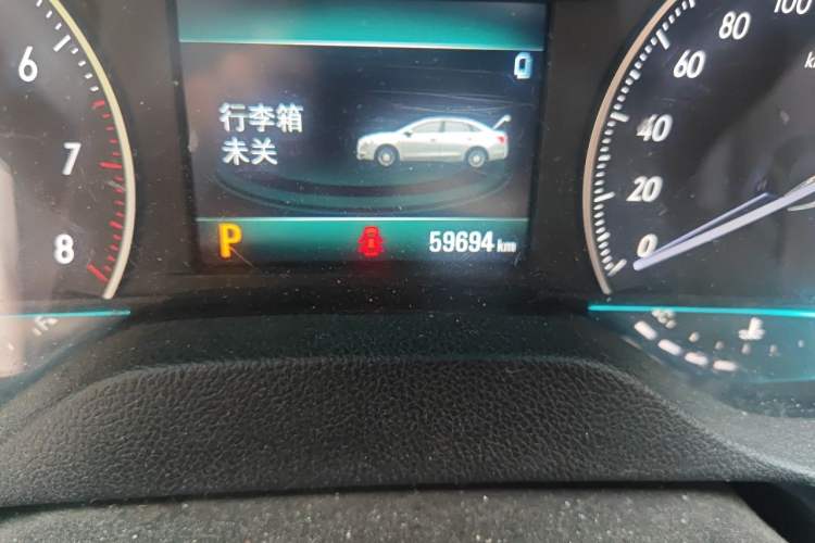 Used Buick GT 2021 1.3T Automatic Mild Hybrid Elite Version Odometer Close Up