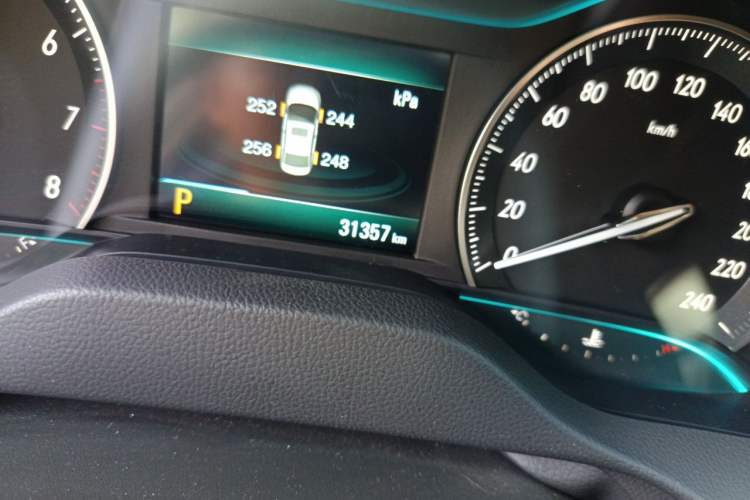 Used Buick GT 2021 Revised Version Flagship 1.5L Automatic Elite Edition Odometer Close Up