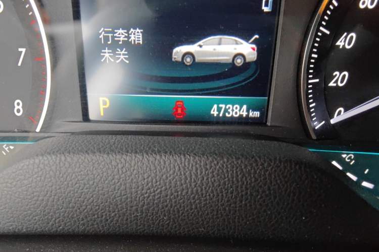 Used Buick GT 2021 1.3T Automatic Mild Hybrid Elite Version Odometer Close Up