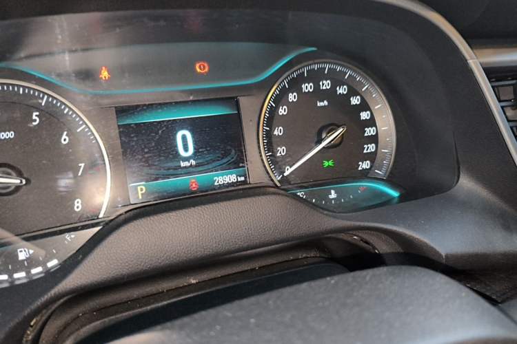 Used Buick GT 2021 Revised Version Flagship 1.5L Automatic Elite Edition Odometer Close Up