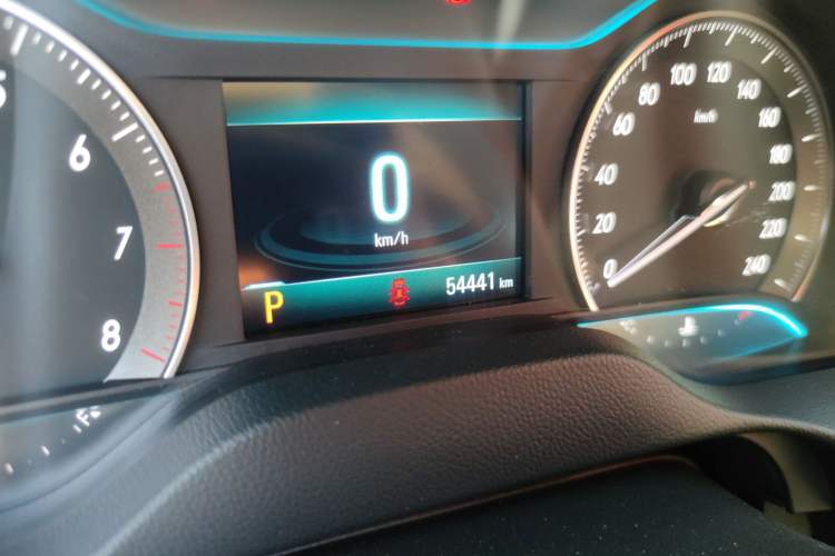 Used Buick GT 2021 Revised Version Flagship 1.5L Automatic Elite Edition Odometer Close Up