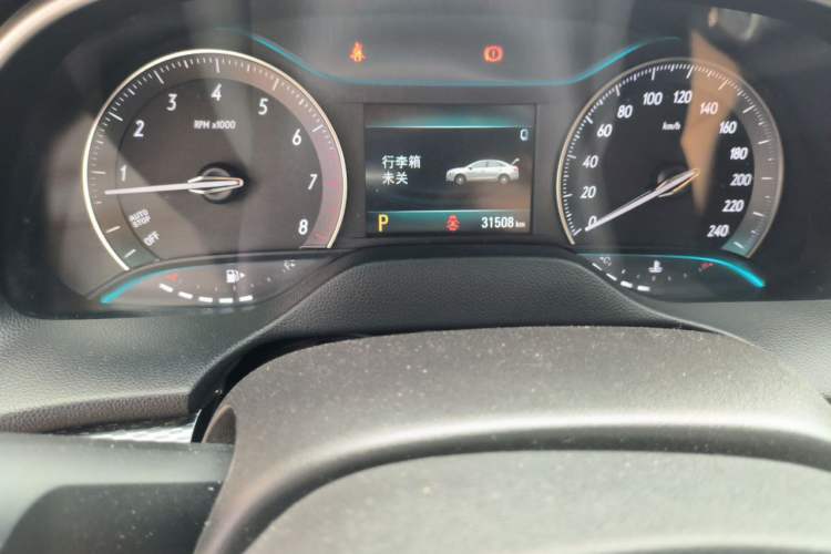 Used Buick GT 2021 Exemplar 1.5L Automatic Elite Version Odometer Close Up