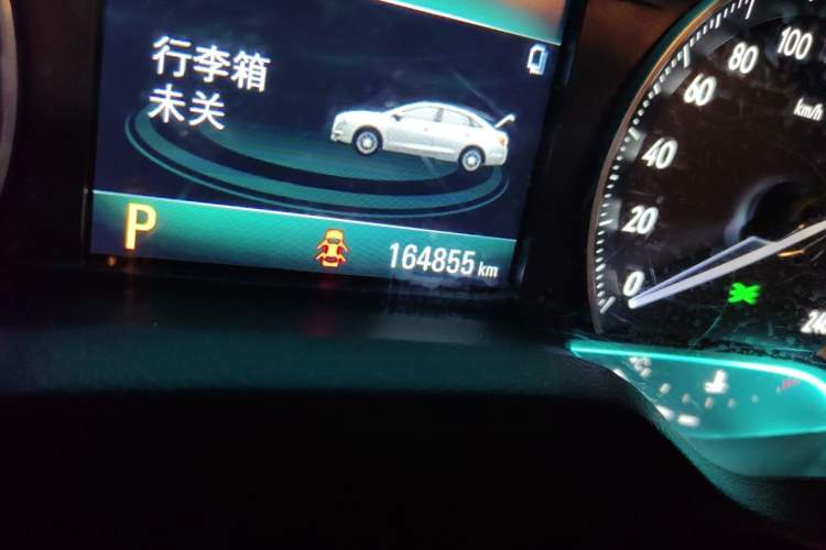 Used Buick GT 2021 1.3T Automatic Mild Hybrid Elite Version Odometer Close Up