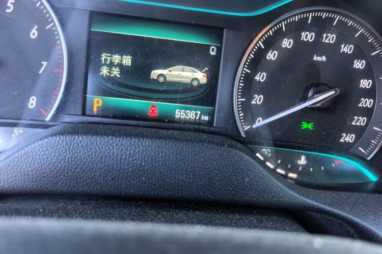 Used Buick GT 2021 Exemplar 1.5L Automatic Elite Version Odometer Close Up