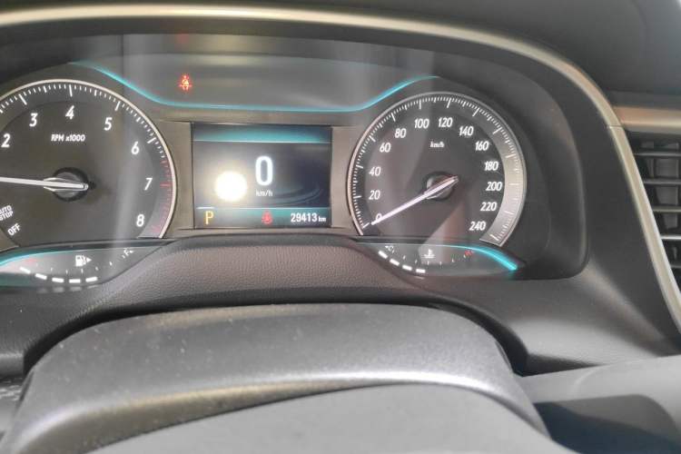 Used Buick GT 2021 1.3T Automatic Mild Hybrid Elite Version Odometer Close Up