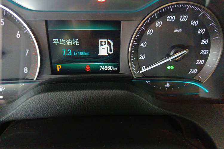 Used Buick GT 2021 Exemplar 1.5L Automatic Elite Version Odometer Close Up
