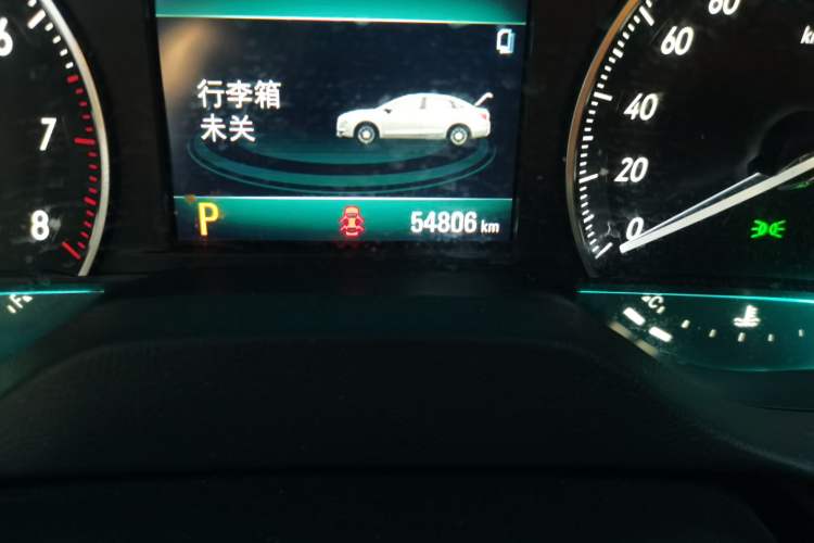 Used Buick GT 2021 Revised Version 1.3T Automatic Mild Hybrid Elite Edition Odometer Close Up