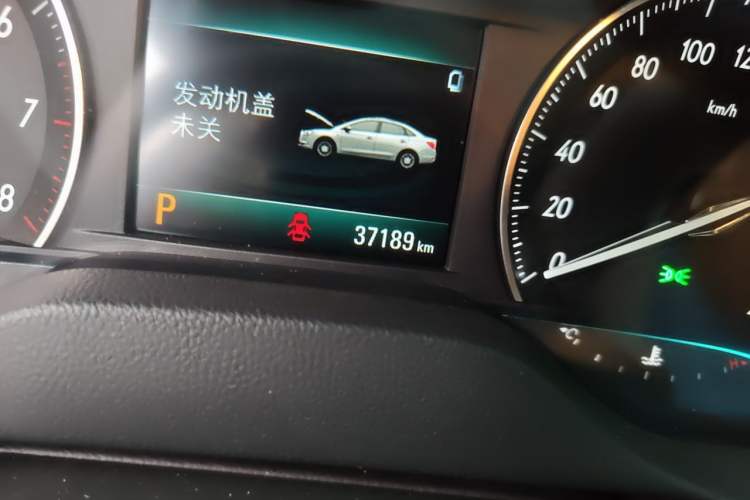 Used Buick GT 2021 Exemplar 1.5L Automatic Elite Version Odometer Close Up