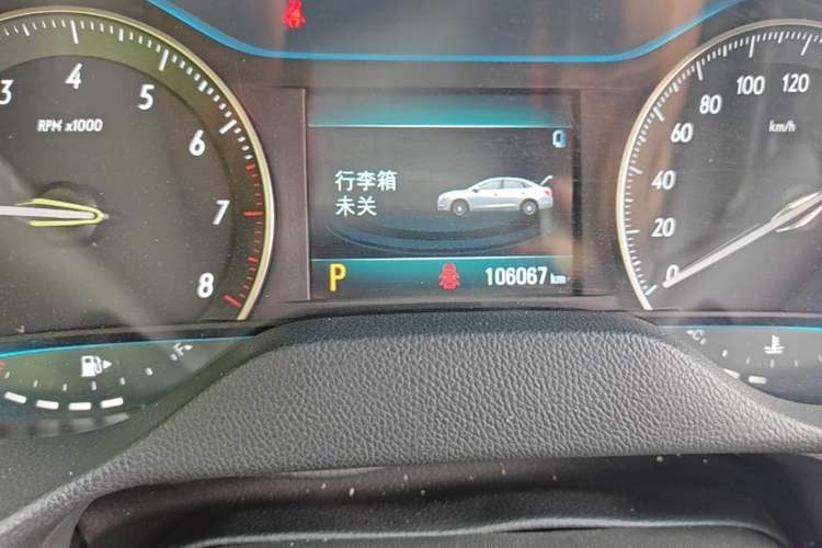 Used Buick GT 2021 Revised Version 1.3T Automatic Mild Hybrid Elite Edition Odometer Close Up