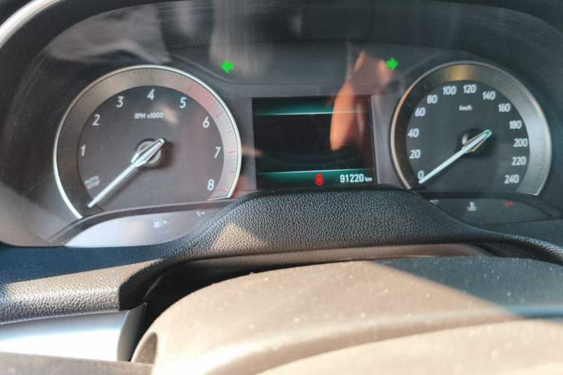 Used Buick GT 2021 Revised Version Flagship 1.5L Automatic Elite Edition Odometer Close Up