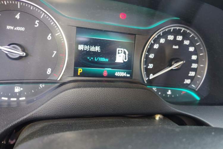 Used Buick GT 2021 Exemplar 1.5L Automatic Elite Version Odometer Close Up