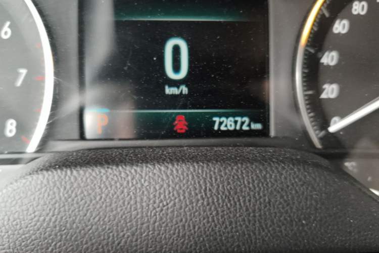 Used Buick GT 2021 Revised Version 1.3T Automatic Mild Hybrid Elite Edition Odometer Close Up