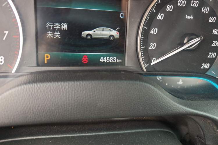 Used Buick GT 2021 Exemplar 1.5L Automatic Elite Version Odometer Close Up