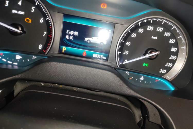 Used Buick GT 2021 Revised Version 1.3T Automatic Mild Hybrid Elite Edition Odometer Close Up