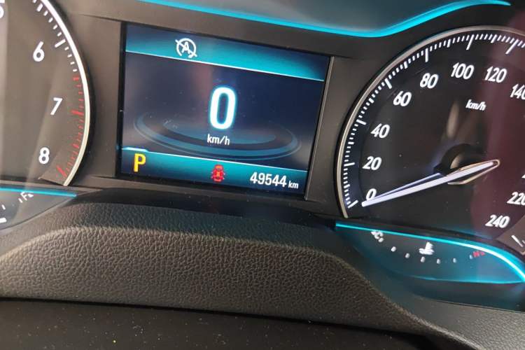 Used Buick GT 2021 Exemplar 1.5L Automatic Elite Version Odometer Close Up