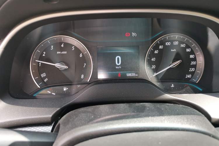 Used Buick GT 2021 Revised Version 1.3T Automatic Mild Hybrid Elite Edition Odometer Close Up